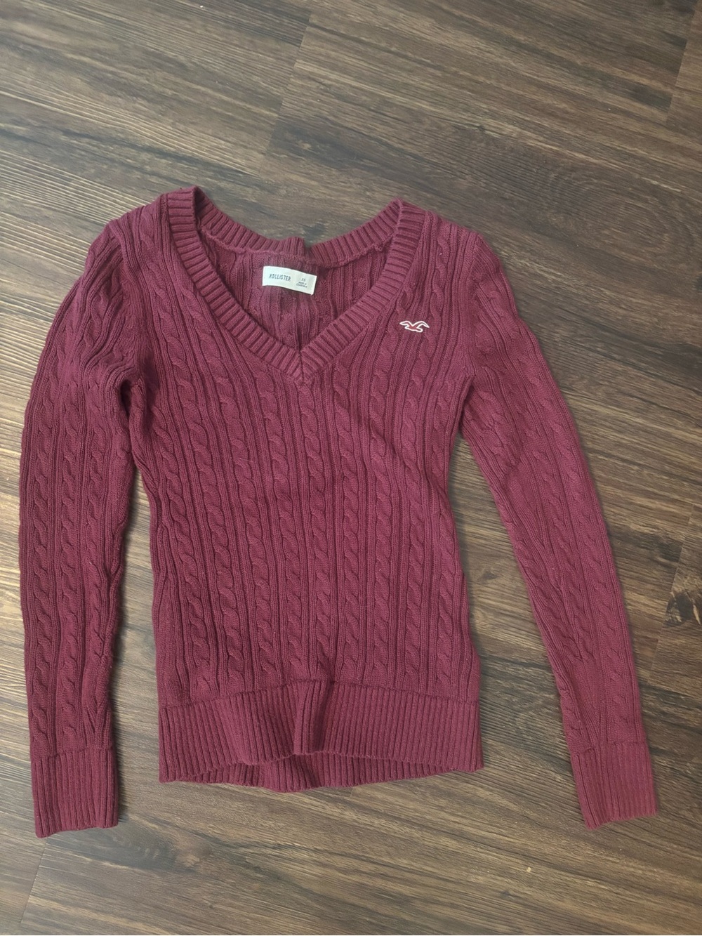 Hollister V- neck Sweater